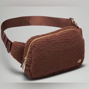 Lululemon Everywhere Beltbag Large 2L Fleece Brown/Earth Gold NWT